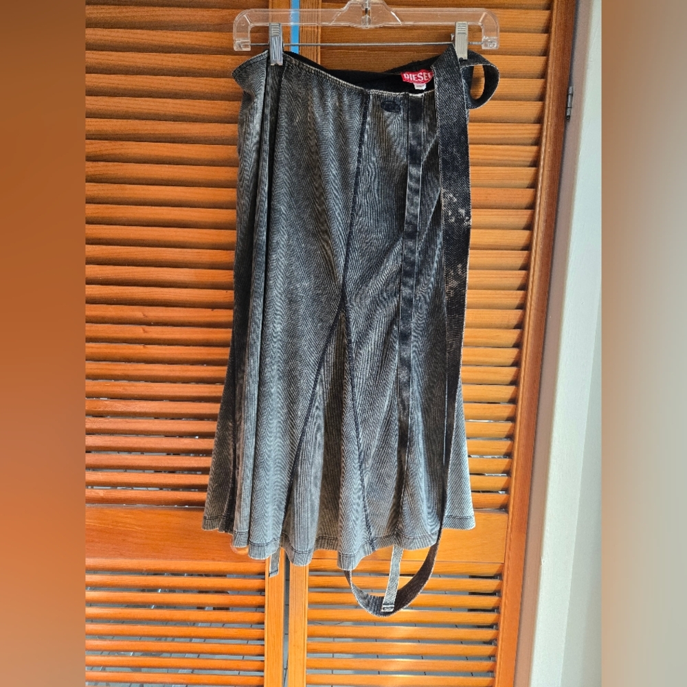 Diesel Charcoal A-Line Ribbed Skirt With Double Wrap Belt